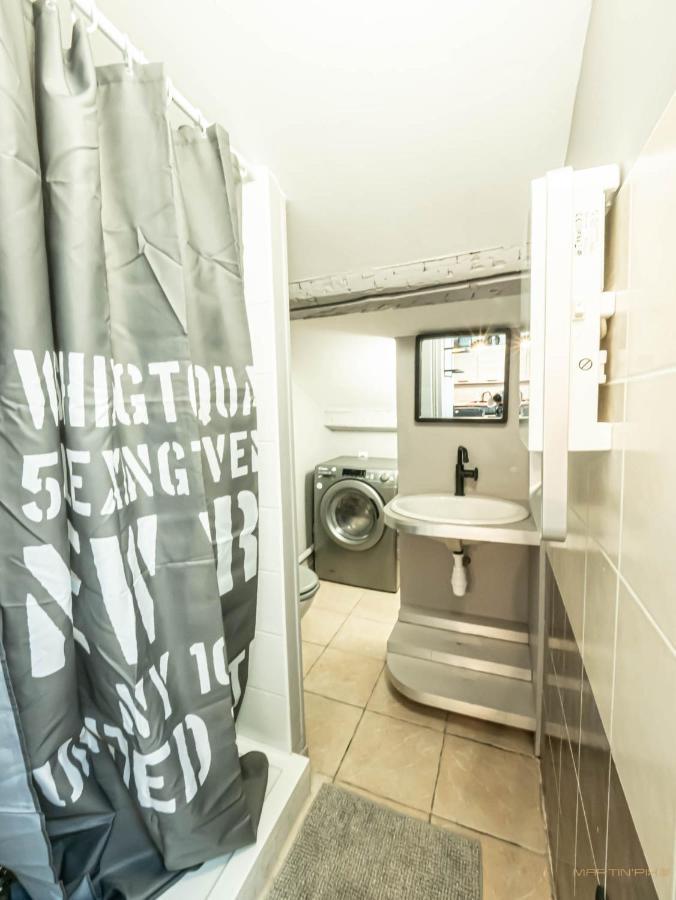Centre Historique - Free Parking - Self Checkin - Wifi - Industriel - Sleepntripbeziers Apartment